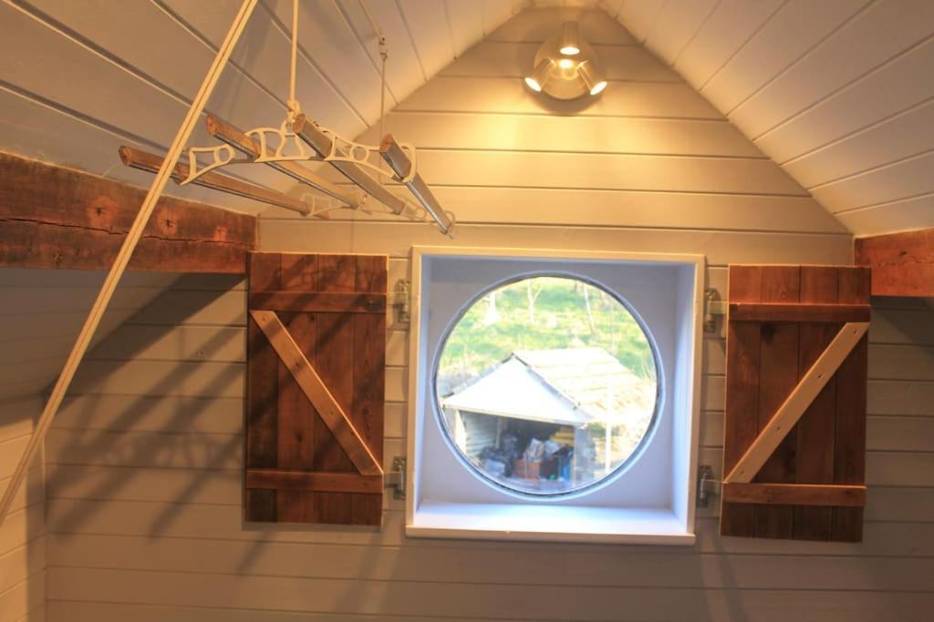 The Scullery - A Quirky Annex With Wood Fire Villa Хъдърсфийлд Екстериор снимка